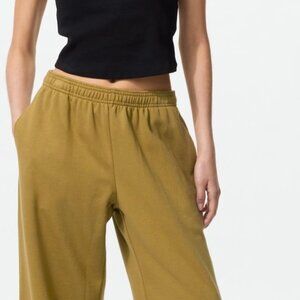 Uniqlo Women Wide Sweatpants | 2025 Edition XS